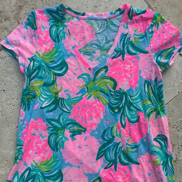 Lilly Pulitzer Shirt Pineapple XXS - Picture 2 of 6
